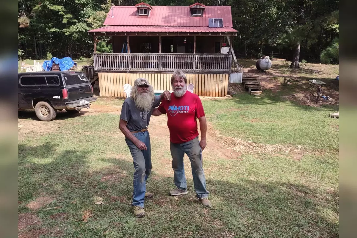 The "Hiker Trash Old Folks Home": A Haven for Senior Trekkers