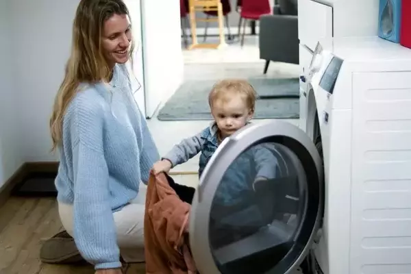 How to Eliminate Odors from Your Washing Machine: A Parent's Guide