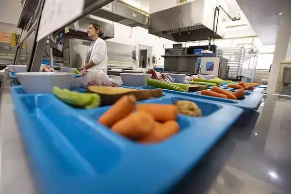 Free Meal Programs and Assistance for River Valley Families During Summer
