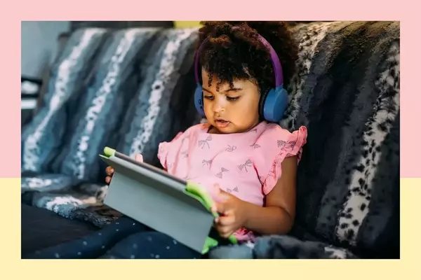 The Tablet Tug-of-War: Grandparents, Screen Time, and Parental Boundaries