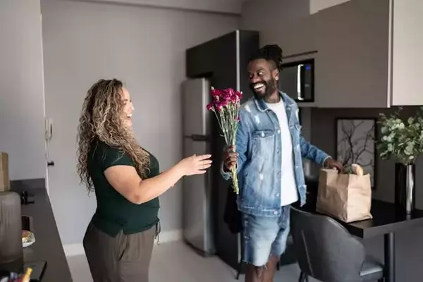Exploring the 'Living Apart Together' Relationship Dynamic