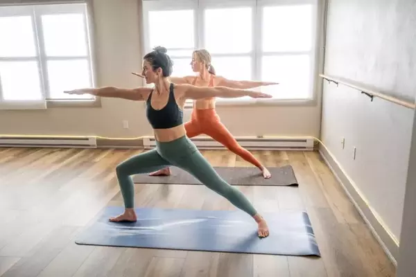 The Ultimate Guide to Choosing the Best Yoga Mat: Reviews and Recommendations for 2025
