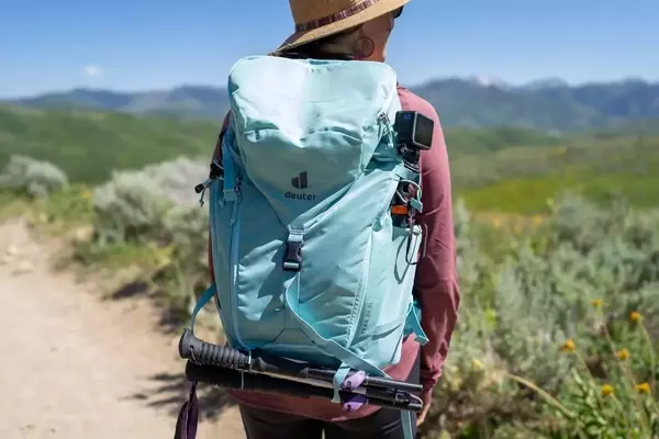 Optimal Daypacks for Female Hikers: Comfort and Functionality Explored