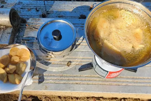 Crafting a Lakeside Culinary Experience: A Shore Lunch Guide
