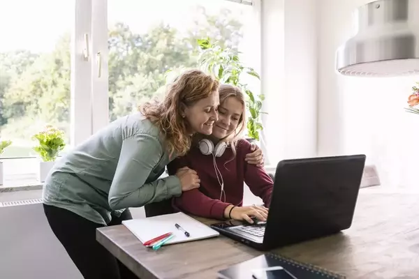 The Rise of LinkedIn Among Young People: Navigating Career Paths in an Evolving World