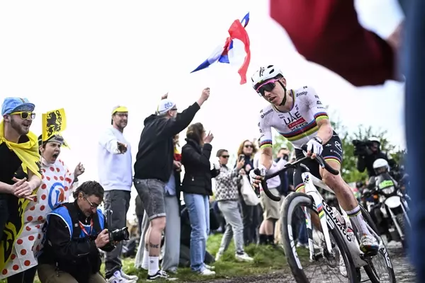 Pogačar Aims for Grand Slam, Prioritizing Monuments Over Tour de France Records