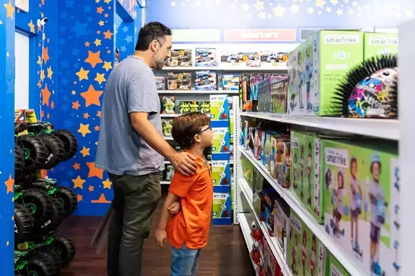 Toys 'R' Us Reimagines Holiday Shopping with New Store Openings