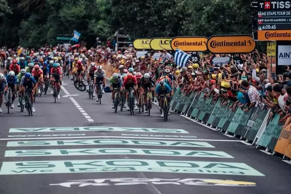 Mark Cavendish Envisions Revolutionizing Pro Cycling with a New Team Model