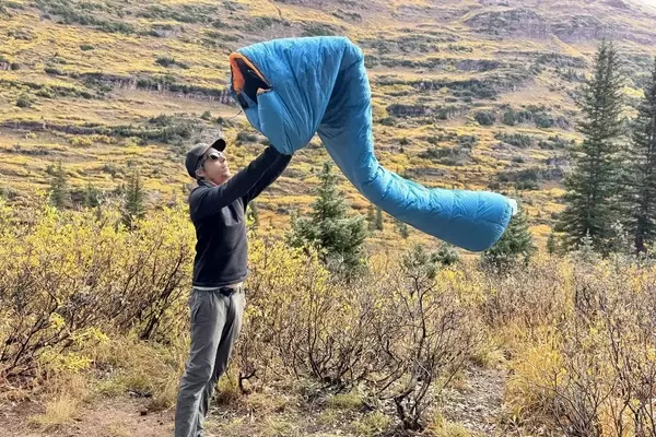 Feathered Friends Swallow UL20 Sleeping Bag: An In-Depth Review for Backpackers
