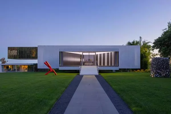 Michael Ovitz's Beverly Hills Home: A Collector's Sanctuary of Modern Art