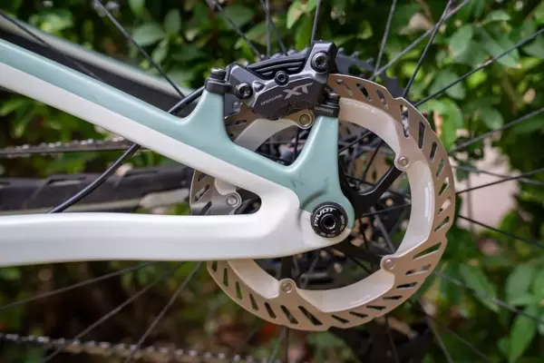Shimano DEORE XT M8200 Mountain Bike Brake Review