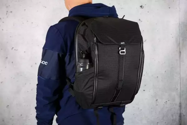 Mous UltraTex Optimal Lid Backpack Review: High-End Commuter and Travel Companion