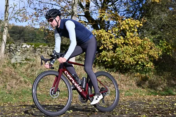 Top-Rated Cycling Gear of 2025: A Comprehensive Guide to 5-Star Products