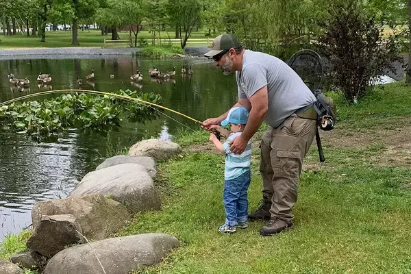 Guiding Young Anglers: A Comprehensive Approach to Introducing Children to Fishing