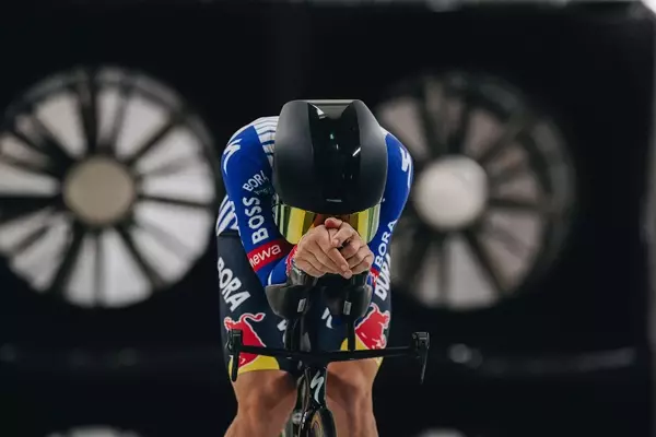 Specialized Red Bull & Remco Developed Pro Kit: A 25-Watt Faster Cycling Experience