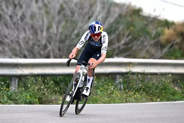 Pinarello-Q36.5 Cyclists Opt for Unusual Chile Training Camp