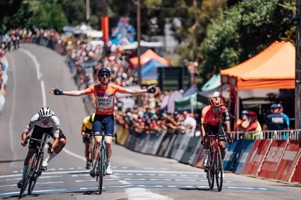 Cyclists Advocate for New Tour Down Under Sponsor, Criticizing Oil and Gas Partnership