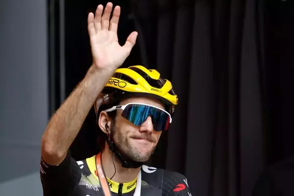 Simon Yates's Retirement: A Contemplated Departure After Giro d'Italia Win