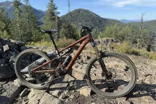 Specialized Turbo Levo SL 2 Pro E-MTB: Unveiling Its Performance and Features