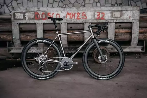 Eddy Merckx Introduces Two New Titanium Corsa Bicycle Models