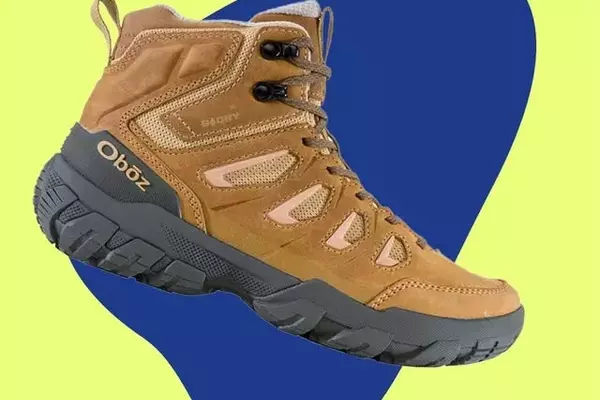 The Ultimate Guide to Women's Hiking Boots: Comfort, Durability, and Style