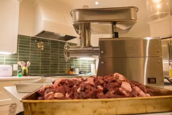LEM #22 Big Bite 1.0 HP Meat Grinder: A Comprehensive Review for Serious Meat Processors