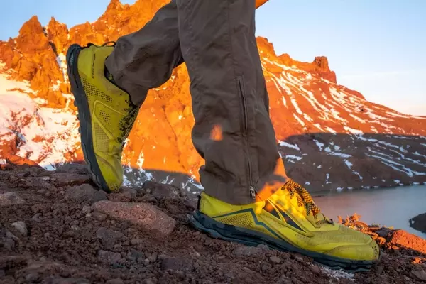 Understanding Zero-Drop Footwear: Benefits, Risks, and Transitioning for Hikers