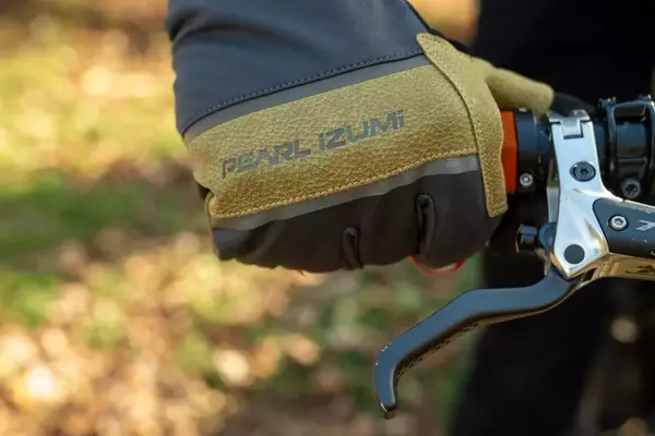 Advanced Winter Cycling Gloves: Pearl Izumi AmFIB Lobster Evo & Ornot Alpha