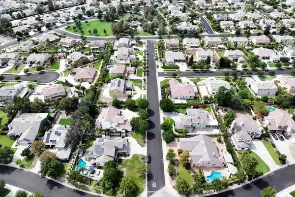Navigating Homeownership in Retirement: A Complex Decision for Seniors
