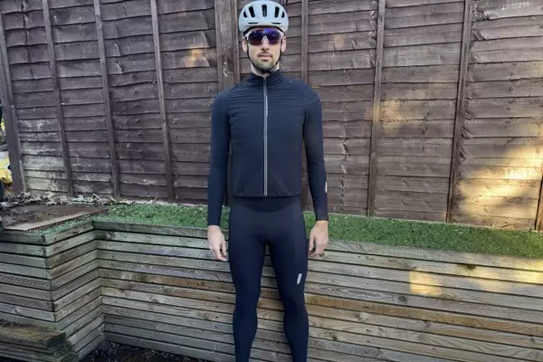 Q36.5 Dottore Thermobolik Winter Skinsuit: A Detailed Review of Cycling Performance