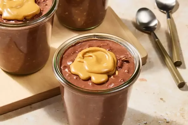 Indulgent High-Protein Peanut Butter-Chocolate Overnight Oats