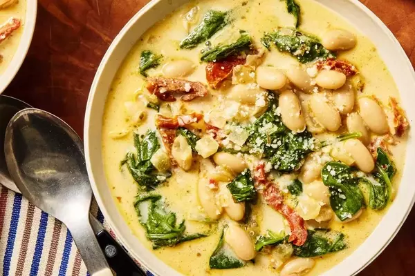 Top 20 Vegetarian Soup Recipes: Delicious and Nutritious Bowls