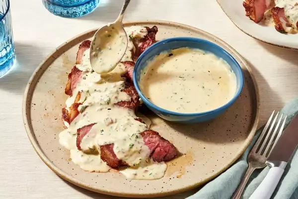 The Art of Crafting Creamy Chipotle Gorgonzola Sauce