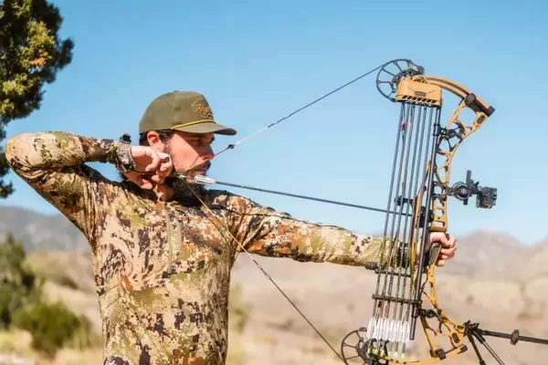 Hamskea R7 Arrow Rest: The Pinnacle of Bowhunting Reliability