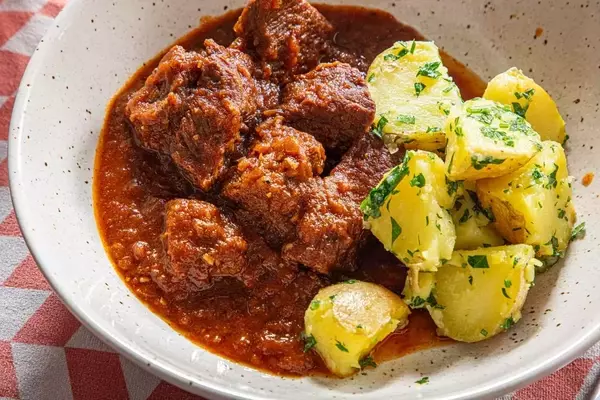 Mastering Viennese Goulash: A Culinary Journey to Austria