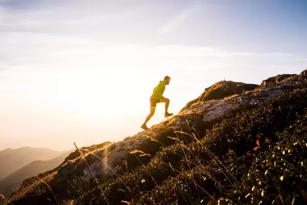 Prepare for Hiking Season: Effective Training Regimens