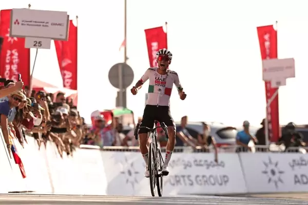 Del Toro Triumphs at UAE Tour Stage Six, Claims Overall Lead