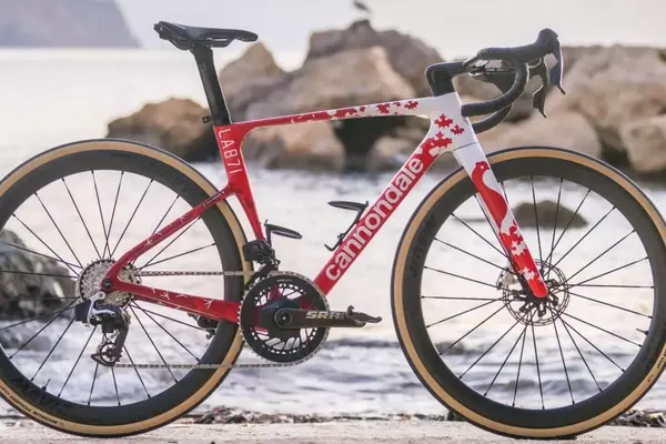 Alison Jackson's Cannondale SuperSix Evo LAB71: A Symbol of Ambition
