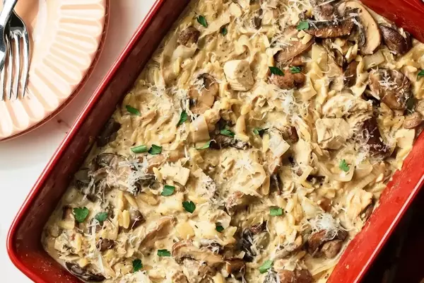 Chicken Marsala Orzo Bake: A Hearty and Healthy Casserole