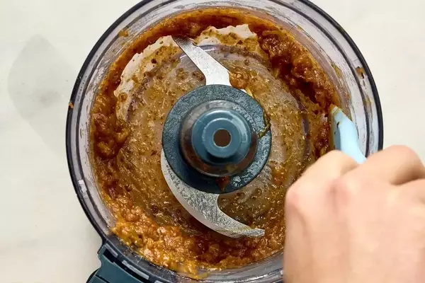Tropical Indulgence: Coconut-Chocolate Overnight Oats