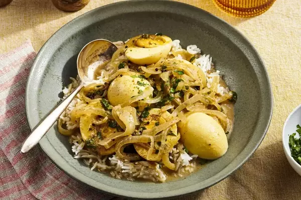 Homemade Balti-Style Eggs in Creamy Coconut Sauce
