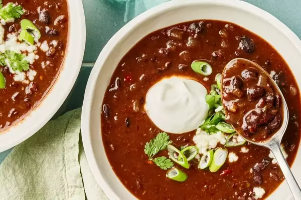 Minimalist Cooking, Maximum Flavor: Simple Recipes for Delicious Weeknight Meals
