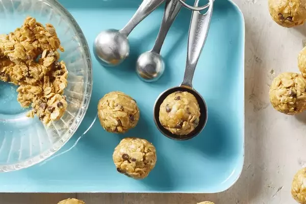 Oat Energy Balls: A Healthy Snack for Cholesterol Management