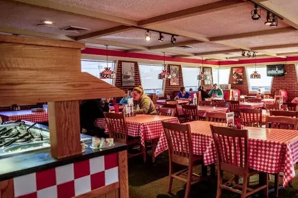 Pizza Hut Classics: A Trip Down Memory Lane