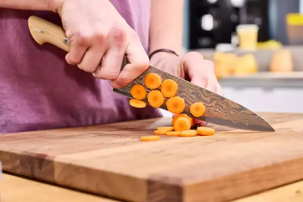 The Art of Damascus Steel Knives: A Comprehensive Guide to Culinary Blades