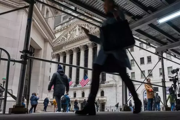 Wall Street Bets on Tariff Refunds After Supreme Court Ruling