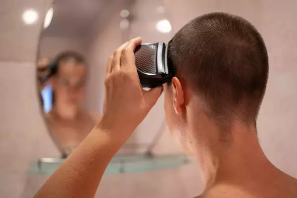 Lael Wilcox's Strategic Head Shave: A Time-Saving Tactic for Her Round-the-World Cycling Record Attempt
