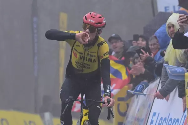 Vingegaard Dominates Paris-Nice Stage 4 Amidst Chaos and Crashes