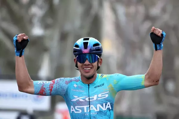 Harold Tejada Secures First WorldTour Victory at Paris-Nice Stage 6