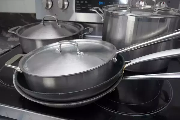 Exploring Non-Toxic Cookware: A Comprehensive Guide to Safer Kitchen Choices